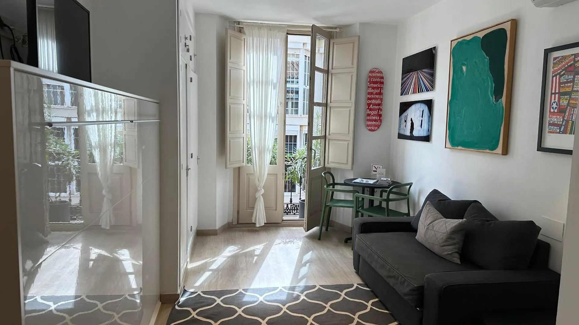 Studio Arts Soho - مالقة 0*,  إسبانيا
